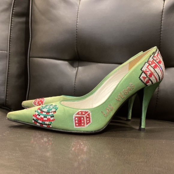 Dazzling Stuart Weitzman Fancy Pumps, Size 6.5 - Picture 10 of 10